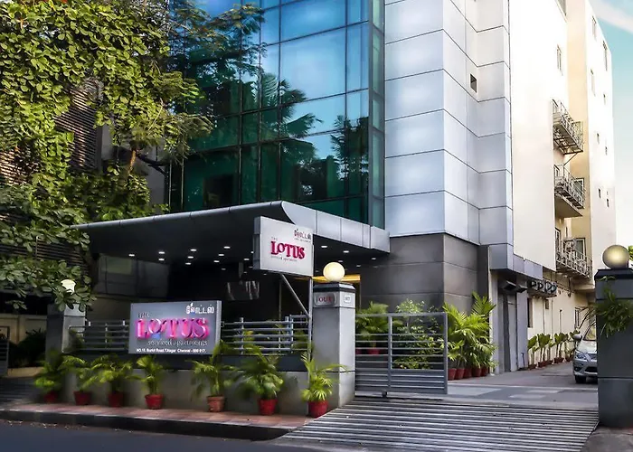 The Lotus Apartment Hotel, Burkit Road
