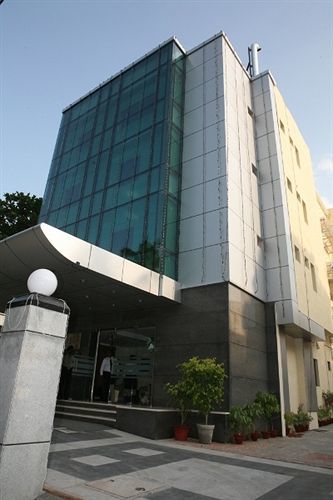 Apartment The Lotus Hotel, Burkit Road *